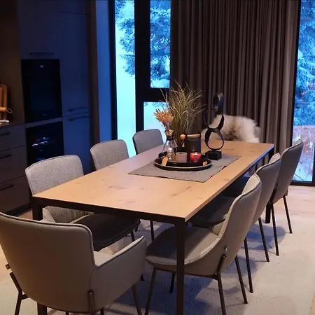 Opulent Four-bedroom Penthouse With Panoramic Views In